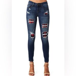 Judy Blue buffalo plaid patch skinny jeans Size 5/27